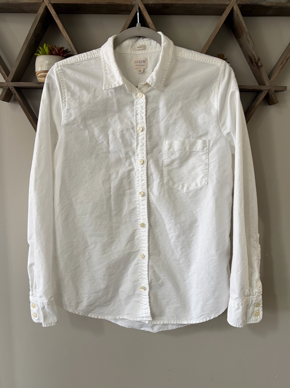 J. Crew Factory Boy Fit white classic button-down shirt. Women’s size medium.